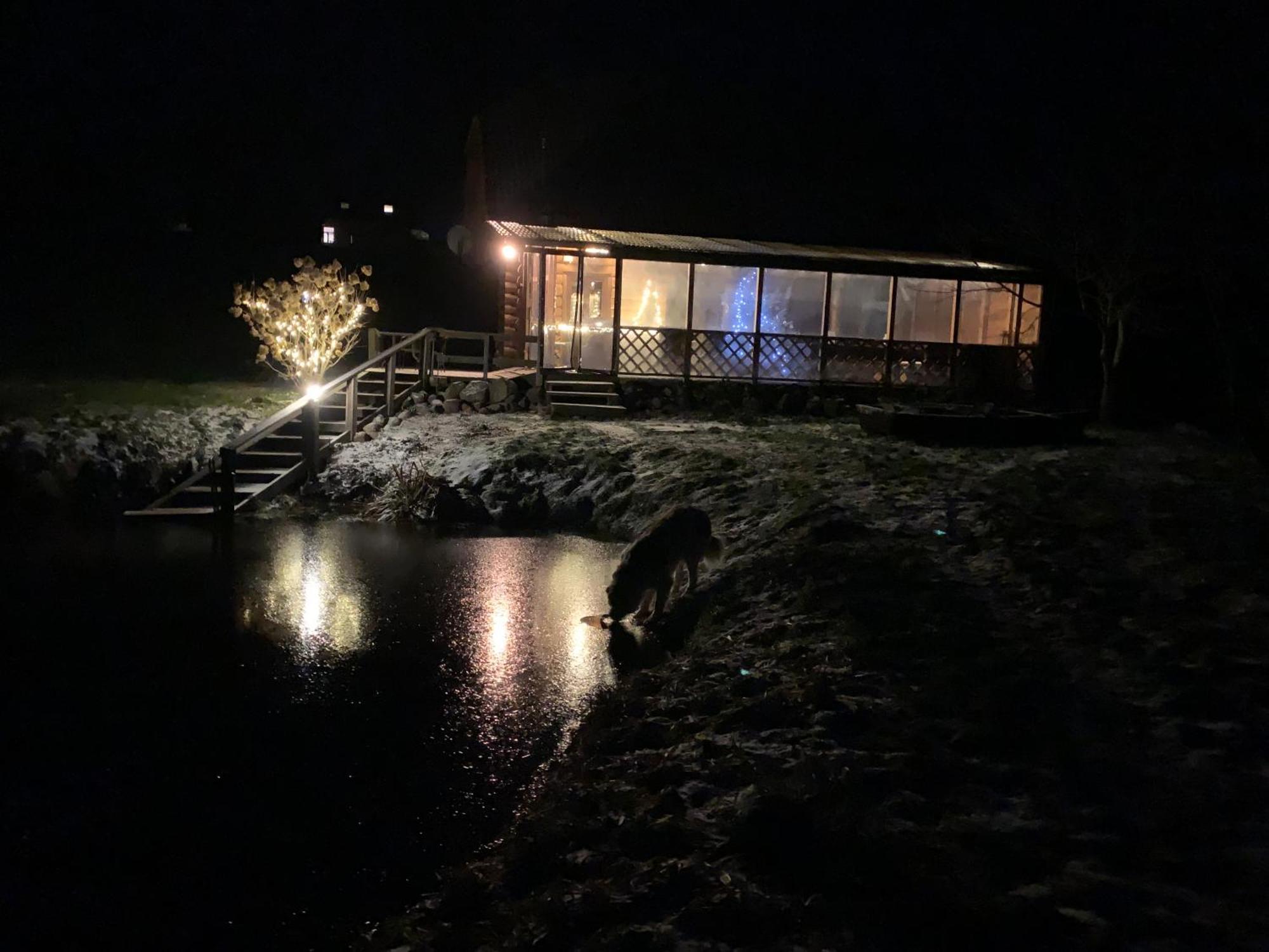 Kundzini Otel Bīriņi Dış mekan fotoğraf